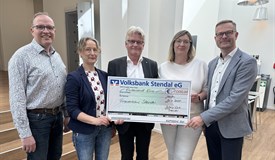 Der Rotary Club Stendal unterstützt das Frauenhaus mit 1000 Euro.